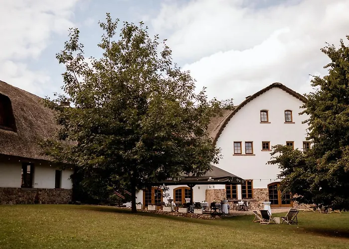 Hot_Elarnia Hotel & Spa